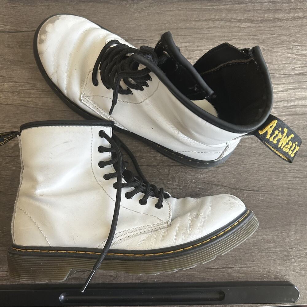 Dr Martens Boots Womens Size 5 White 1460 Pascal Leather Combat Zip Lace Up‎